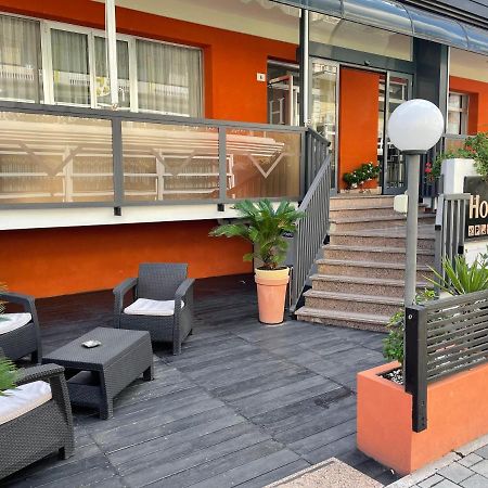 Hotel Venere Rímini Exterior foto
