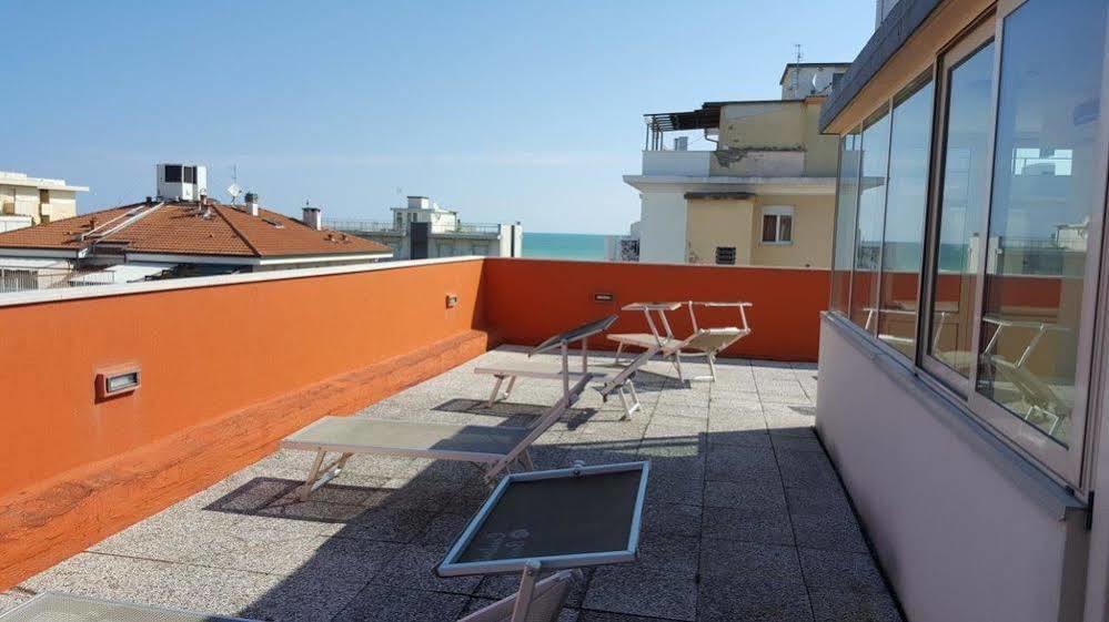 Hotel Venere Rímini Exterior foto
