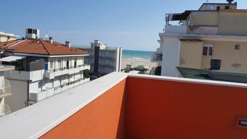 Hotel Venere Rímini Exterior foto